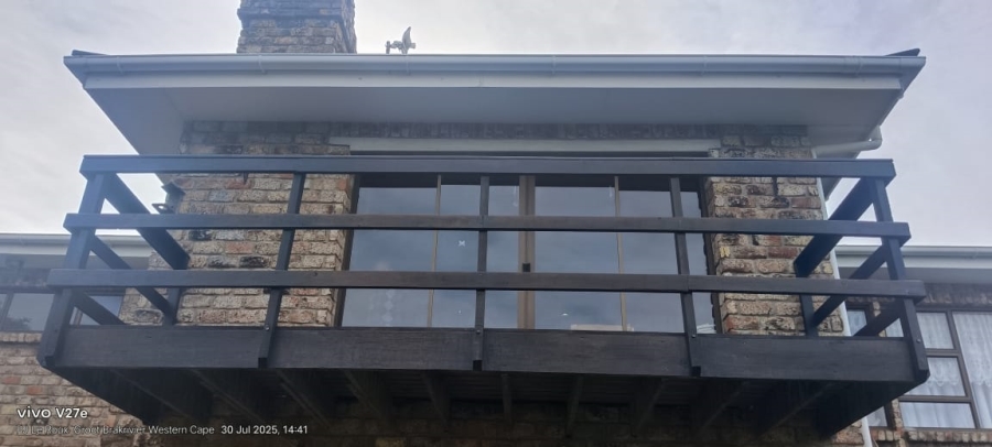 6 Bedroom Property for Sale in Groot Brakrivier Central Western Cape